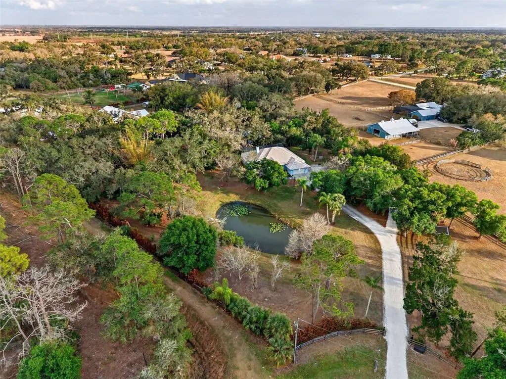 7088 Saddle Creek Lane, SARASOTA