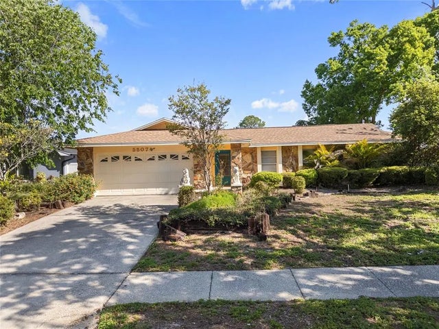 5507 Bluejay Lane, TAMPA