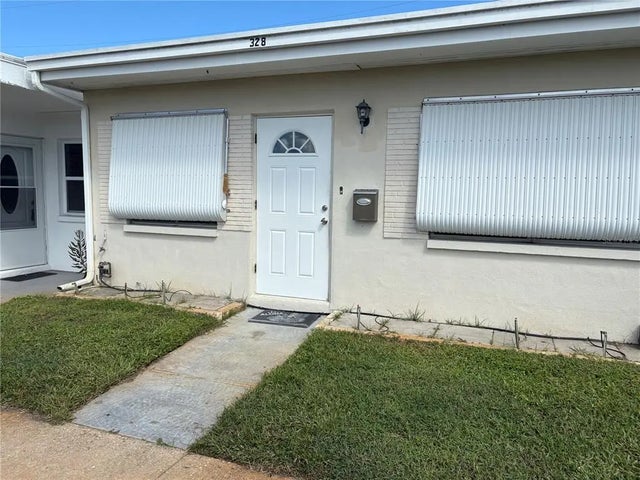 250 Rosery Road Nw 328, LARGO