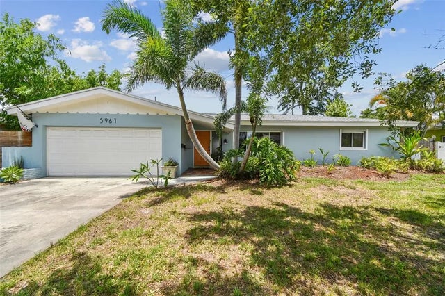 5961 36th Ave N, ST PETERSBURG