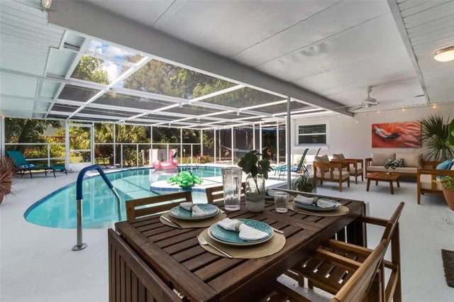 4665 Woodland Drive, ST PETERSBURG