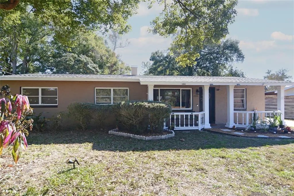 2606 E Crystal Lake Avenue, ORLANDO