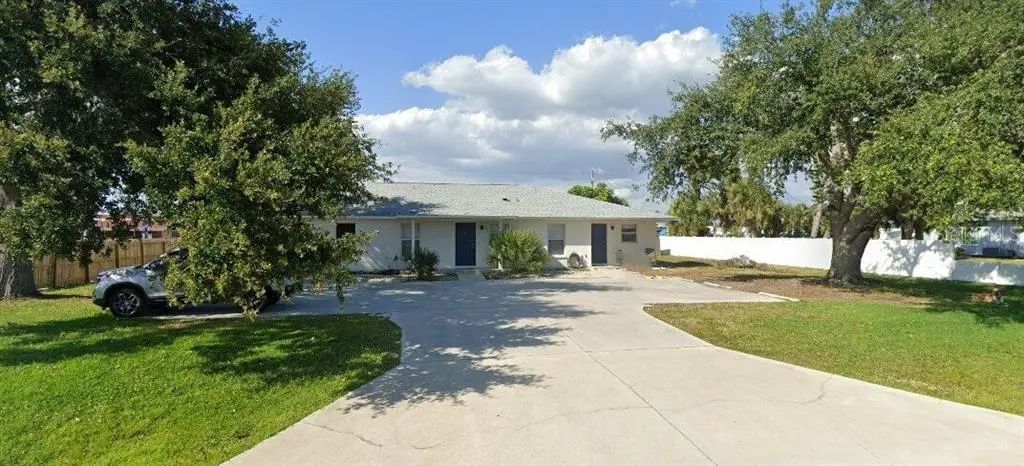 6428 Hamlet Drive A, ENGLEWOOD