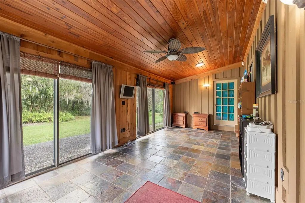 38 of 49 - 19711 State Road 44, EUSTIS, FL
