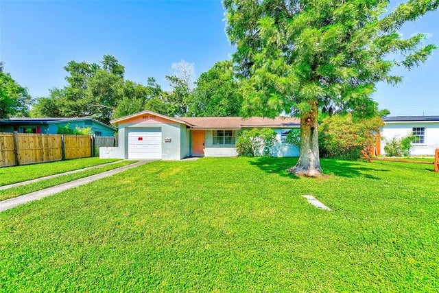 8330 59th Lane N, PINELLAS PARK