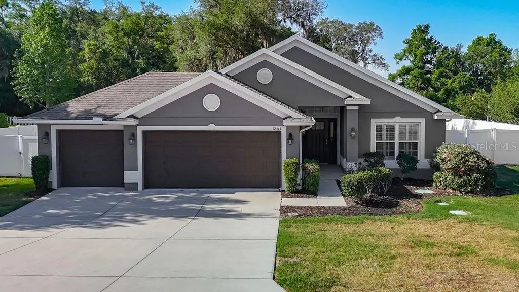 12244 Loopback Drive, SAN ANTONIO