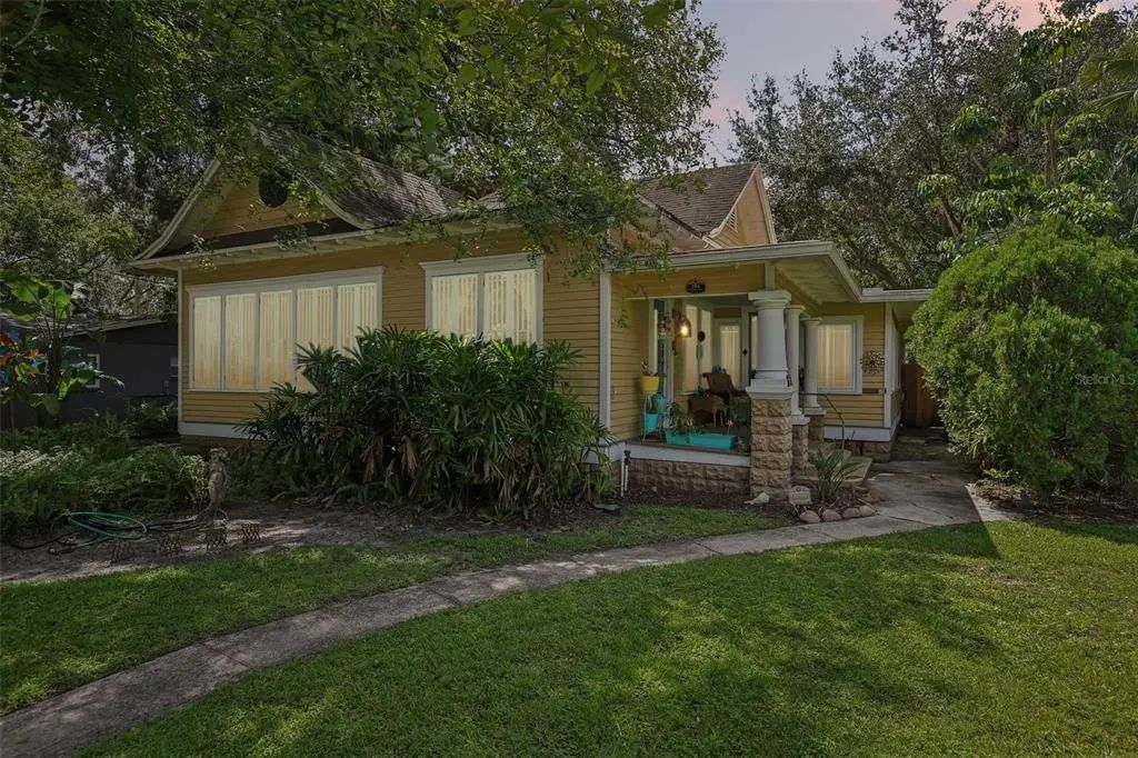 204 W Thomas Street, TAMPA