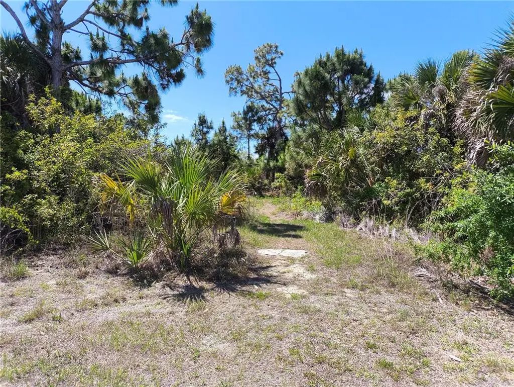 12289 Clarendon Avenue, PORT CHARLOTTE