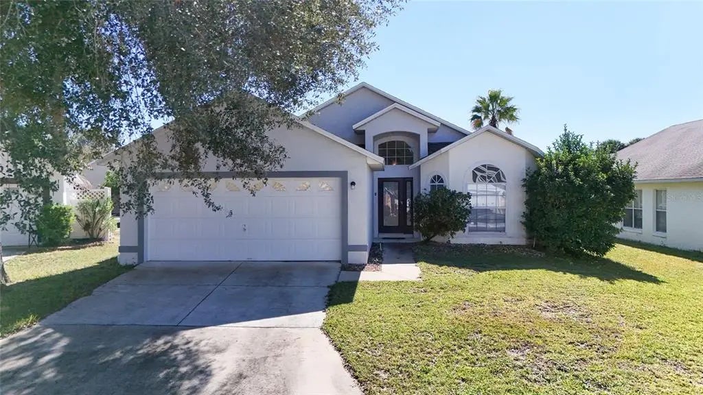 222 Lake Shore Parkway, DAVENPORT