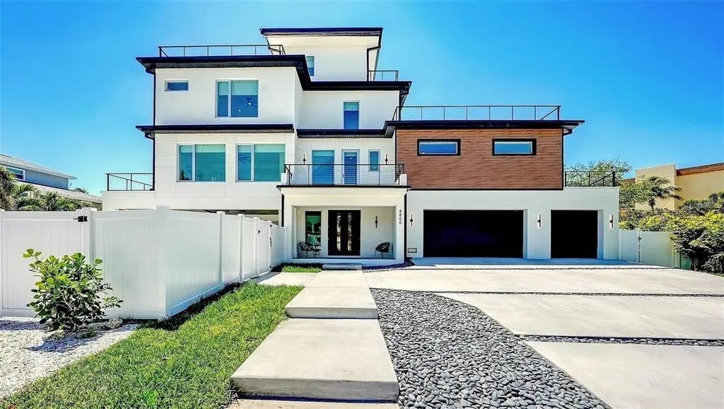 8800 Midnight Pass Road, SARASOTA