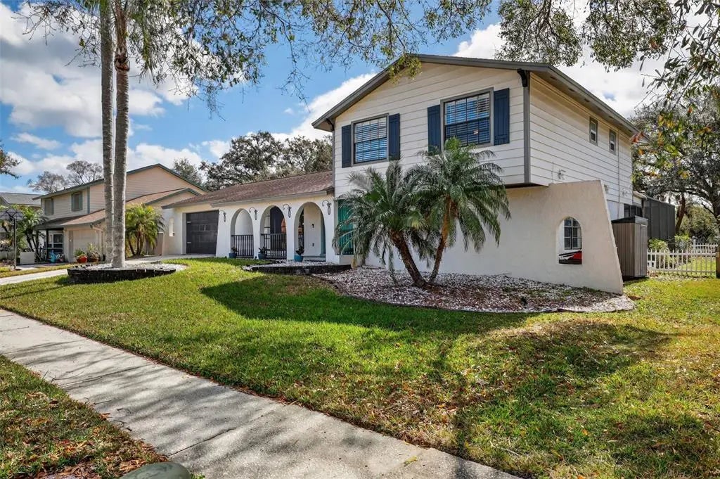 4628 Cloverlawn Drive, TAMPA