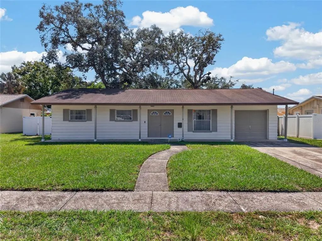 3312 W Burke Street, TAMPA