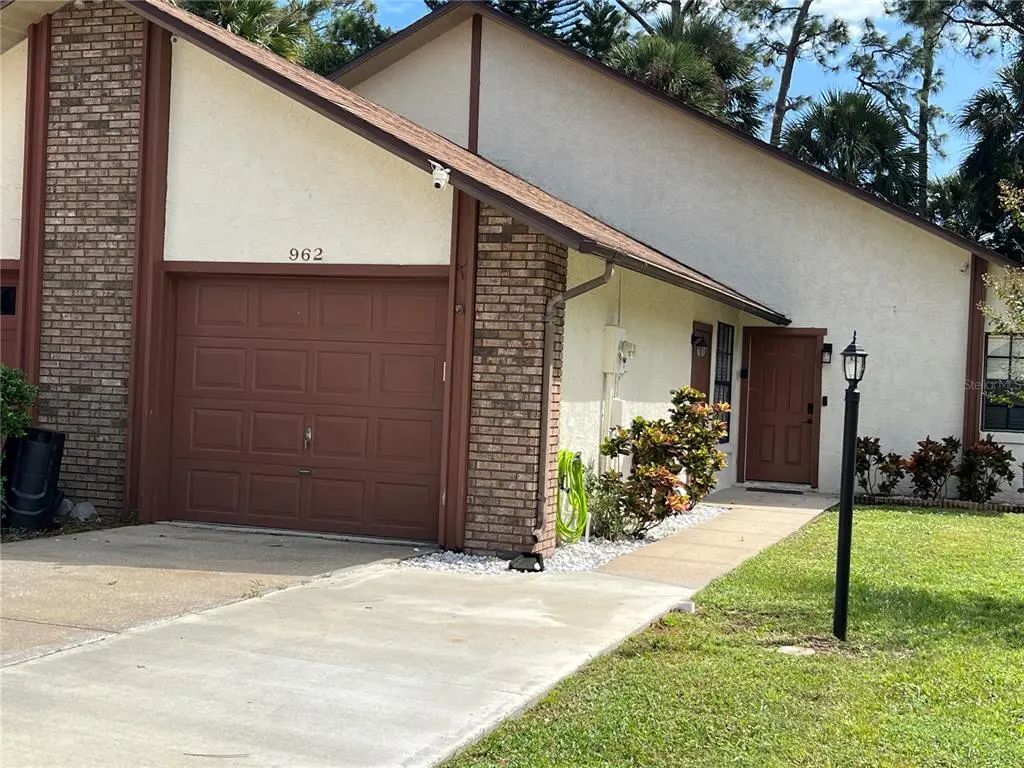 962 Stonybrook Circle, PORT ORANGE