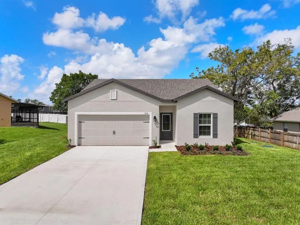 850 Glasgow Avenue, DELTONA