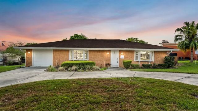 901 Woodward Street, LAKELAND