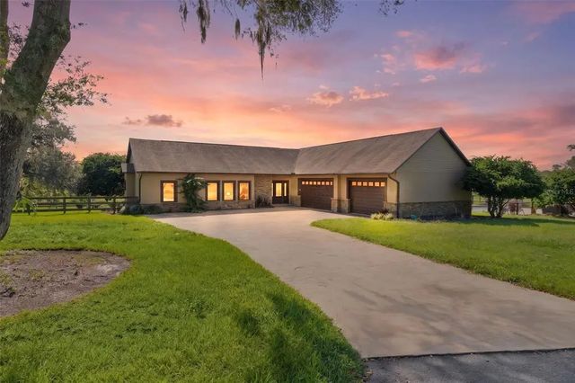 16215 Douglas Road, GROVELAND