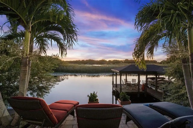 2824 Montmart Drive, BELLE ISLE