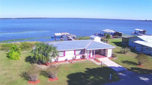 105 Maxcy Lane, FROSTPROOF