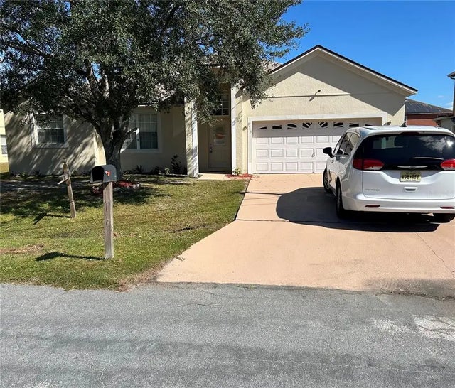 425 Bridgewater Court, KISSIMMEE