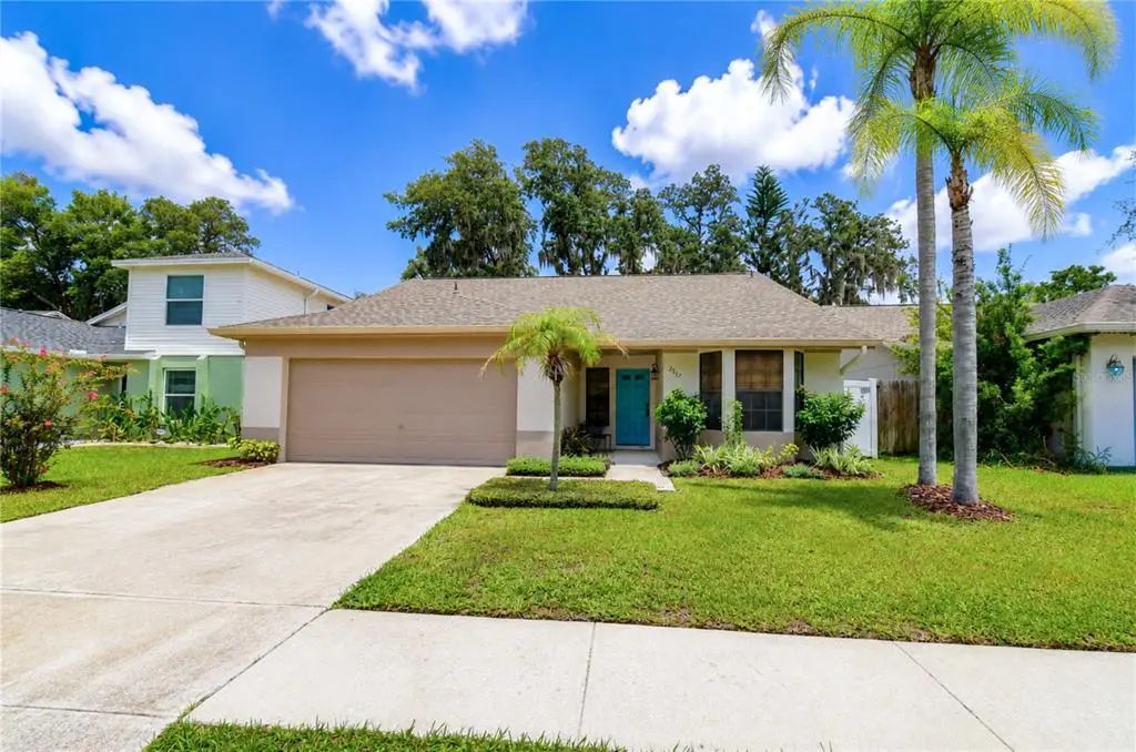 2512 Wrencrest Circle, VALRICO