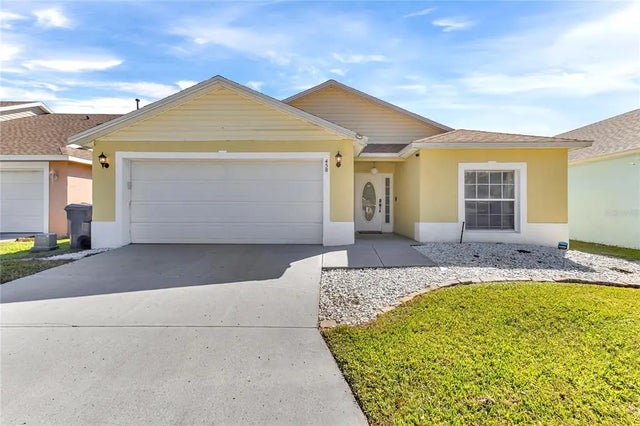 458 Hollingshead Loop, DAVENPORT