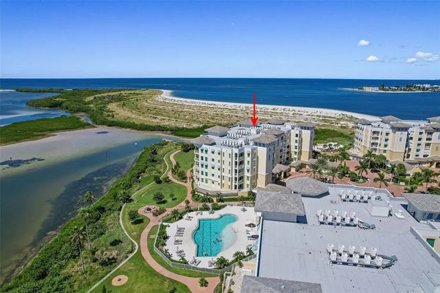 795 Collany Road 304, ST PETERSBURG