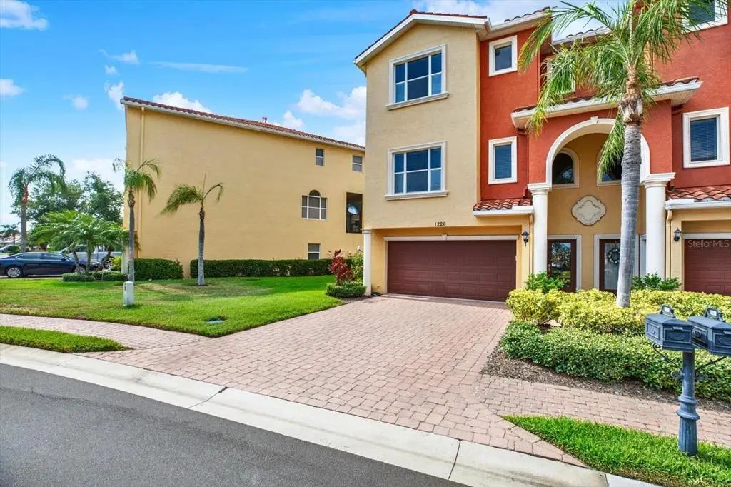 1226 3rd Street Circle E, PALMETTO