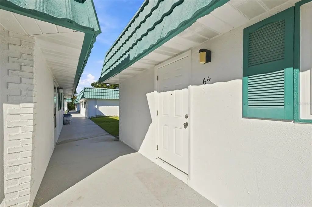 205 Kings Boulevard 64, SUN CITY CENTER
