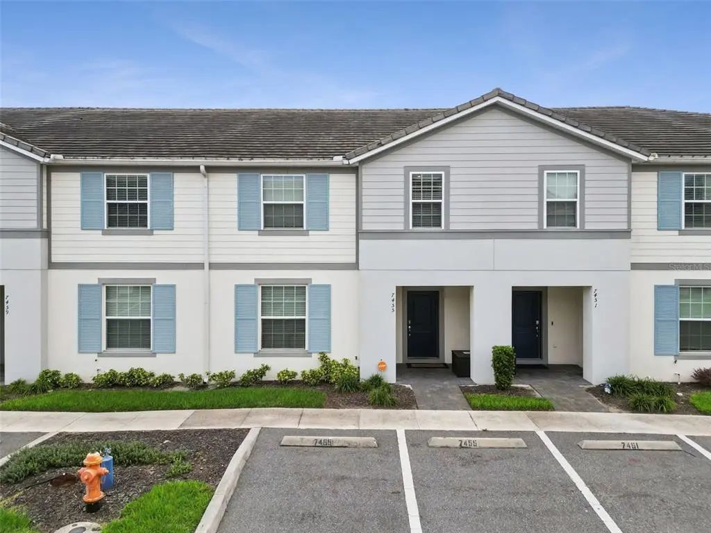 7455 Oakmoss Loop, DAVENPORT
