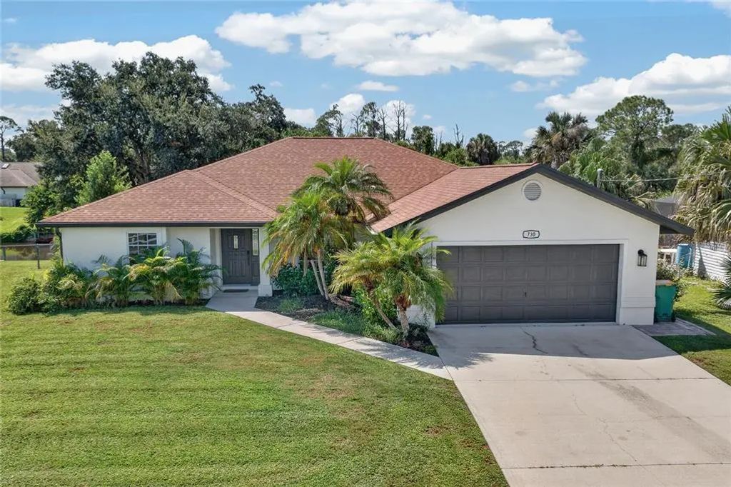 730 Lomond Drive, PORT CHARLOTTE