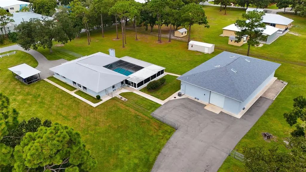 2421 47th Street, SARASOTA