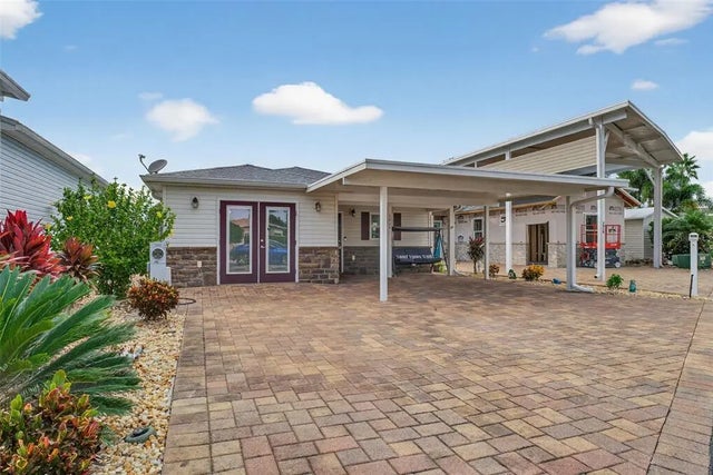 2924 St George Drive, DAVENPORT