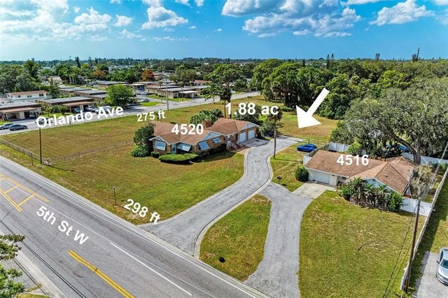 4520 5th Street W, BRADENTON