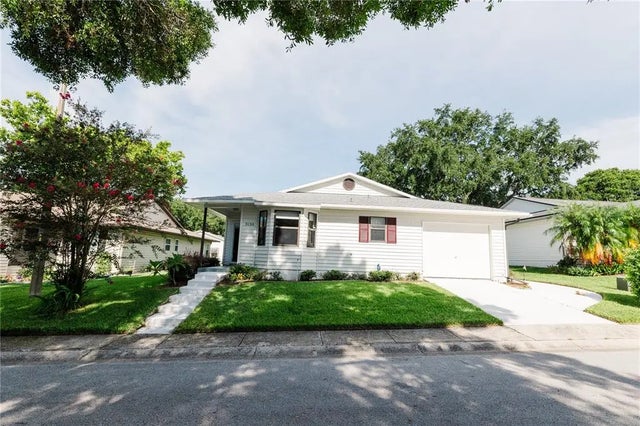 3130 Prairie Dunes Circle W, LAKELAND