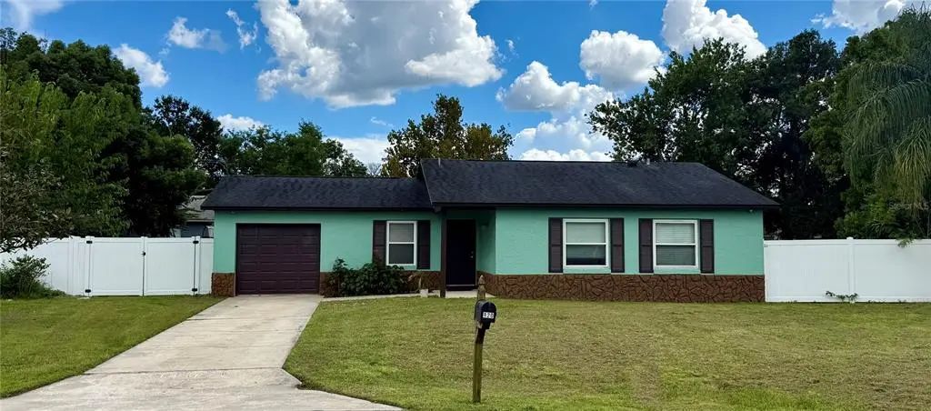 120 Bent Oak Court, SANFORD