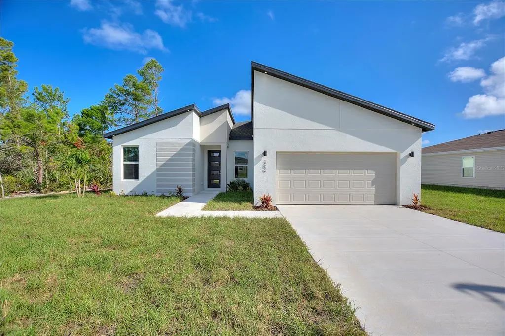 205 Hyacinth Court, POINCIANA