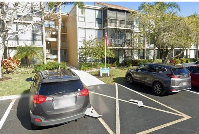 618 Bird Bay Drive S 315, VENICE