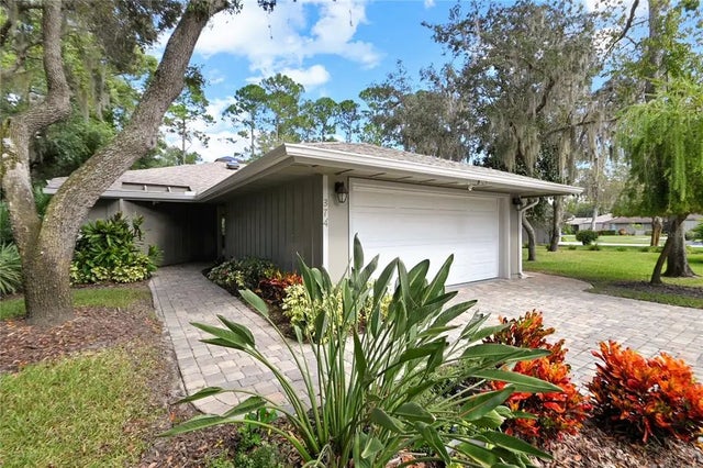 374 Gleneagles Drive, NEW SMYRNA BEACH