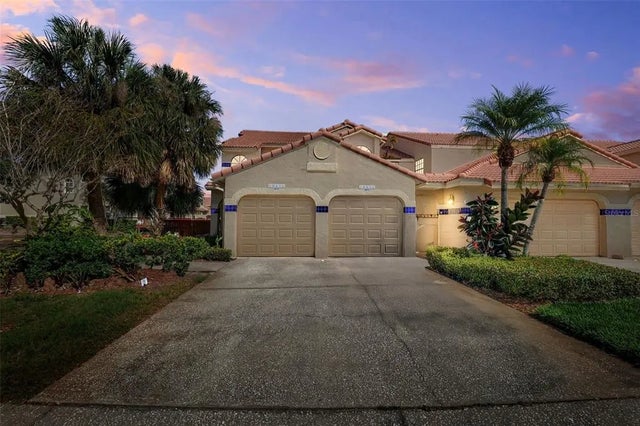10435 Saint Tropez Place 201, TAMPA