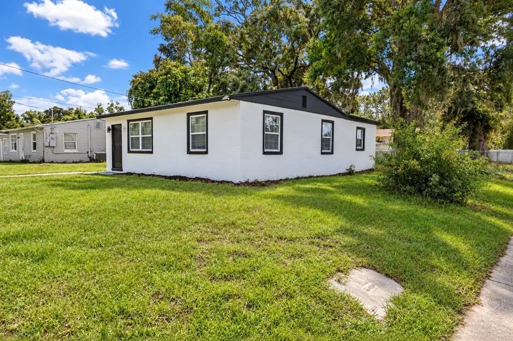 3942 Wells Street N, ORLANDO