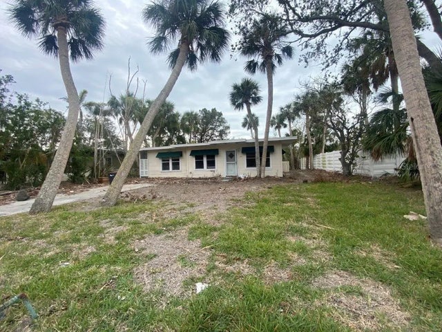 175 Island Circle, SARASOTA