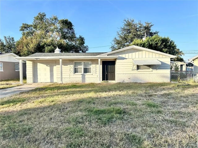 4313 Oak Bluff Avenue, HOLIDAY