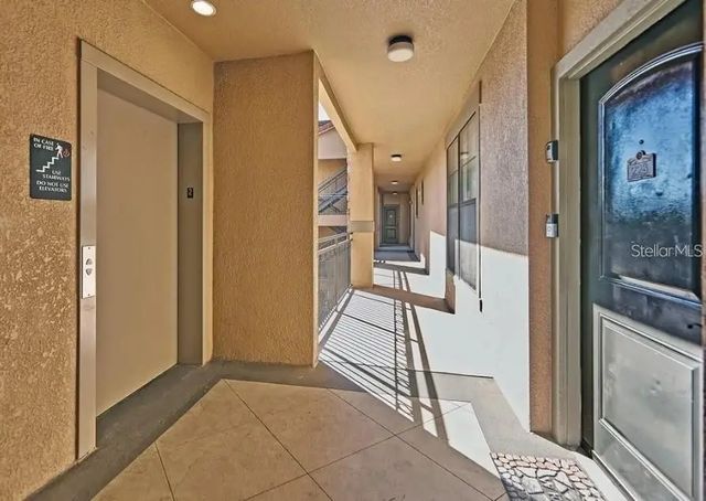 912 Charo Parkway 223, DAVENPORT