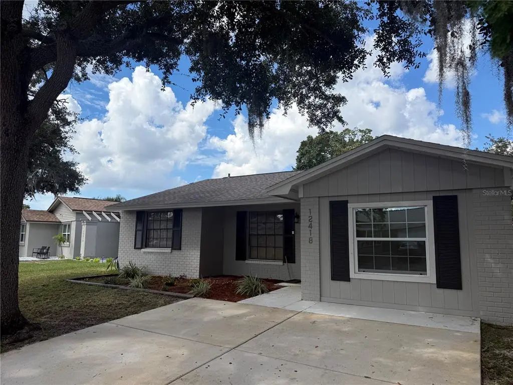 12418 Queensland Lane, TAMPA