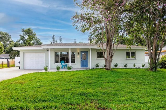 933 64th Avenue S, ST PETERSBURG