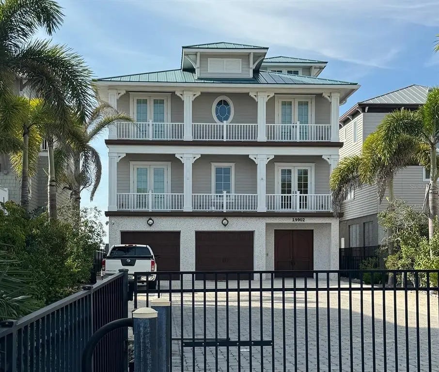 19902 Gulf Boulevard, INDIAN SHORES