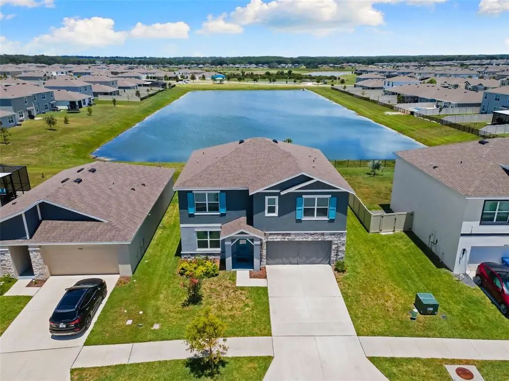 9728 Crescent Ray Drive, WESLEY CHAPEL