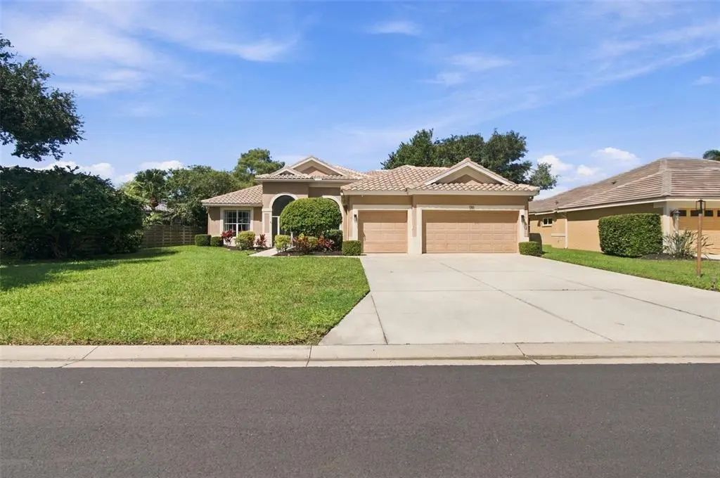 130 Willow Bend Way, OSPREY