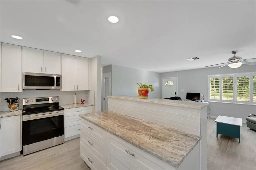 Gulf Shores Realty: 17 40a7be69e4b2f5b3e95146ac3af0a139 l