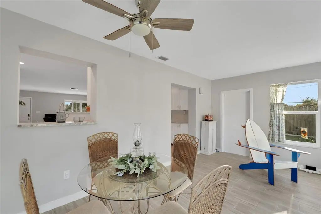 Gulf Shores Realty: 22 7b9c08e6c5fab83ddca4d39fb62230c3 l